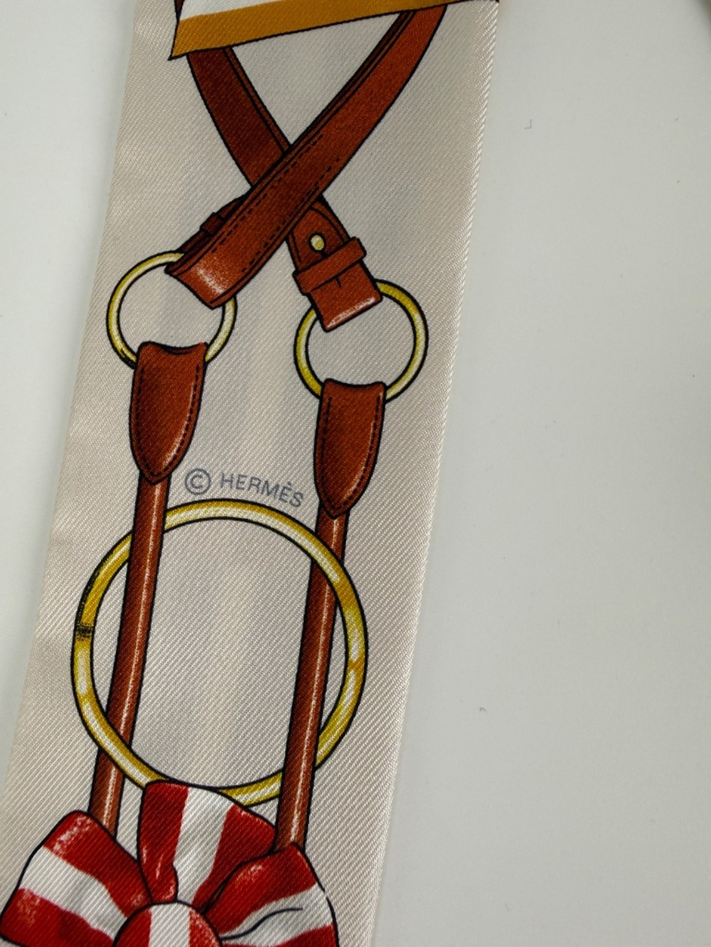 Sold Hermes Jumping Creme Alezan Anthracite Silk Calfskin Leather Fringe Scarf - Picture 11 of 12
